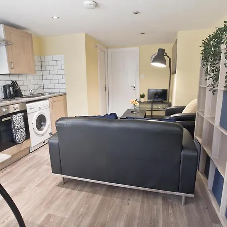 Church Rd Apartment Bristol