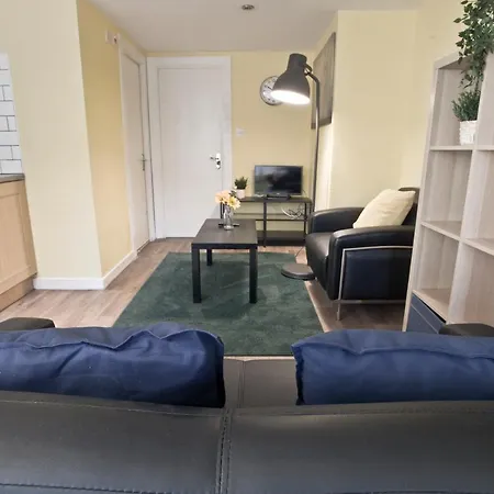 Church Rd Apartment